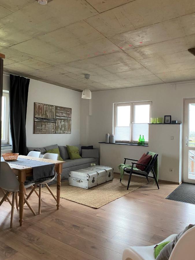 Landhof Lieg - Tierische Auszeit In Unseren Gemuetlichen Ferienwohnungen Exterior foto