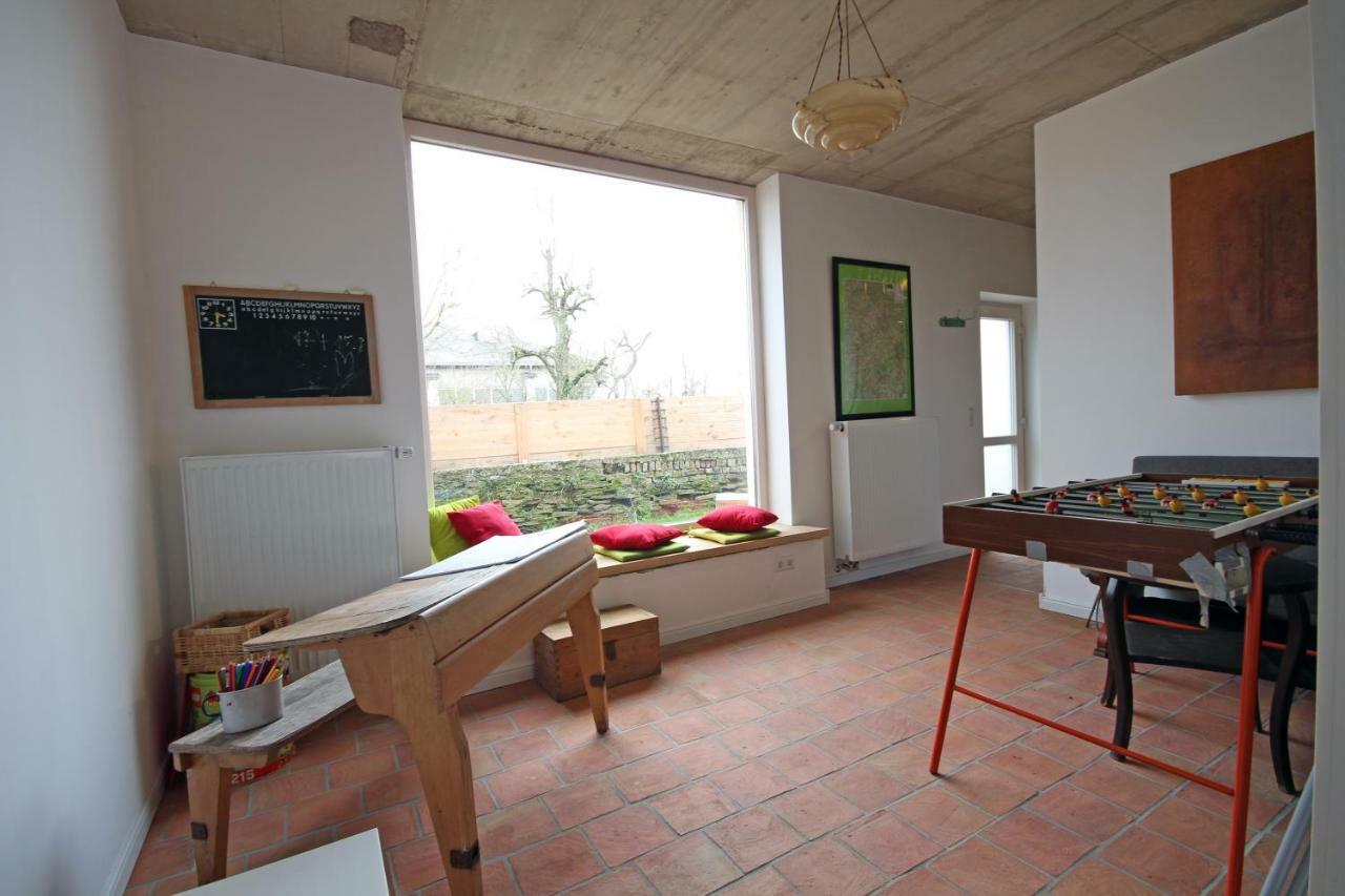 Landhof Lieg - Tierische Auszeit In Unseren Gemuetlichen Ferienwohnungen Exterior foto